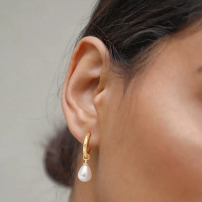 14K Elegant Pearl Hoops